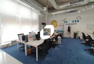 Vente bureaux Montreuil, proche métro Robespierre et Porte de Montreuil
