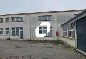 Location locaux d'activité Montreuil - Proche bus Danton