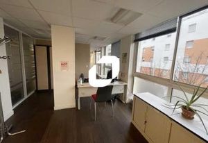 Vente bureaux Torcy, proche gare RER A et centre commercial Bay 1