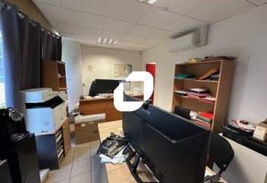 Locaux d'activité à louer Stains - Proche bus, train et N1
