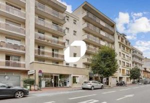 Location bureaux Clamart - Proche bus, autoroute et gare SNCF