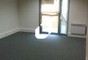 Location bureaux Magny-le-Hongre - Proche A4 et gare Marne-la-Vallée Chessy