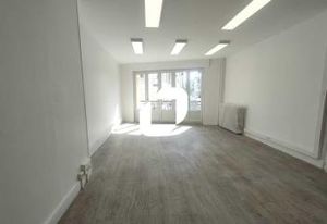 Location bureaux Versailles - Proche gare Rive Droite et château