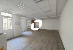 Location bureaux Versailles - Proche gare Rive Droite et château