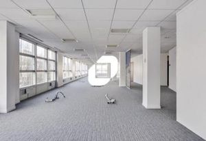 Location bureaux Saint-Denis - Proche RER, métro et bus Pleyel