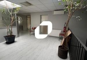 Location bureaux Noisy-le-Sec - Proche RER, tramway et bus