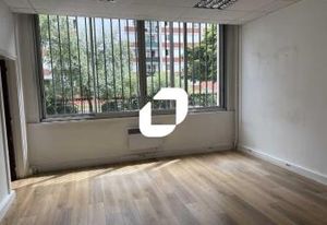 Bureaux à louer Levallois-Perret - Proche Porte de Champerret et RER