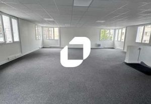 Location bureaux Noisy-le-Sec - Proche tram T1 et RER E