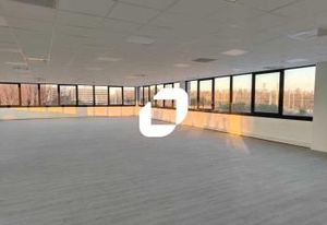 Location bureaux Gennevilliers - Proche RER et tramway