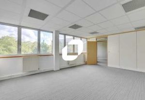 Bureaux à louer Courcouronnes - Proche centre commercial Evry 2