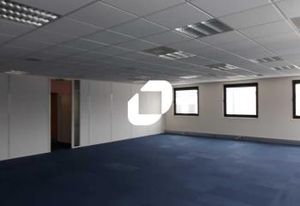 Location bureaux Villebon-sur-Yvette - Proche RER, bus, TGV et autoroute