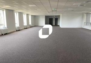 Location bureaux Cergy - Proche RER A et A15