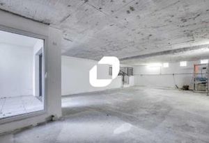 Location bureaux Suresnes - Proche bus, tram et train