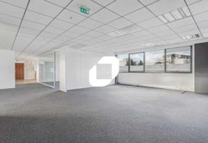 Location bureaux Chelles - Proche RER E et centre-ville