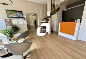 Bureaux à louer Maurepas centre-ville - Proche transports et commerces