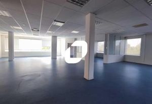 Location bureaux Dammarie-les-Lys - Proche RER D Melun
