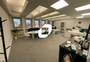 Location bureau Marly-le-Roi - Proche commerces et transports