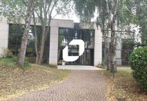 Location bureaux Guyancourt - Parc paysager, proche RER C
