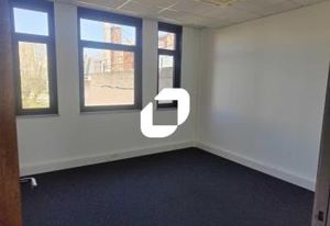 Vente bureaux Nanterre - Proche gare RER A et Transilien