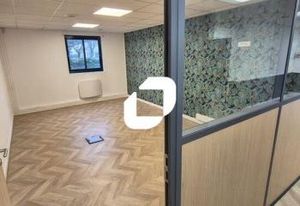 Location bureaux Beaumont-sur-Oise - Proche gare Persan Beaumont