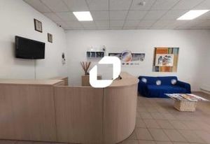 Local d'activité à vendre Trappes - Accès N10 et N12