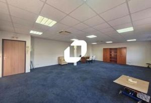 Location bureau Bussy-Saint-Georges - Proche RER et axes routiers