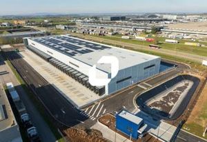 Messagerie à louer Colombier-Saugnieu - Aéroport Lyon St Exupéry
