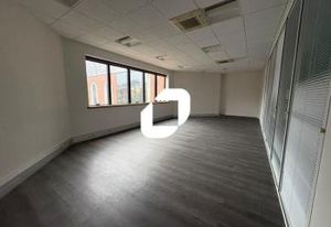 Location bureaux Jouy-en-Josas - Proche Vélizy-Villacoublay et gare