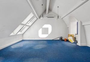 Vente immeuble bureaux Paris 17 - Proche métro et RER Porte de Clichy