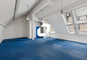 Vente immeuble bureaux Paris 17 - Proche métro et RER Porte de Clichy