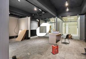 Location bureaux Paris 15 - Proche métro Vaugirard et gare Montparnasse