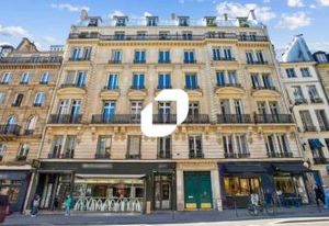Location bureaux Paris 4 - Face Hôtel de Ville, métro et RER