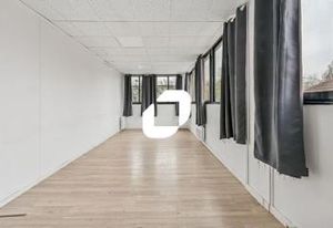 Location bureaux Goussainville - Proche gare, accessible PMR