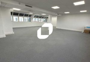 Location bureaux Boulogne-Billancourt - Proche métro et bus