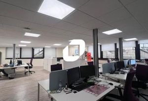 Location bureaux Lognes - Proche RER A et A4