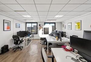 Location bureaux Paris 15 près Porte de Versailles