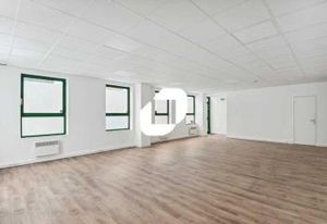Location bureaux Viry-Châtillon - Proche A6, N7, N104 et RER