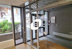 Location bureaux Paris 15 - Proche métro Charles Michels