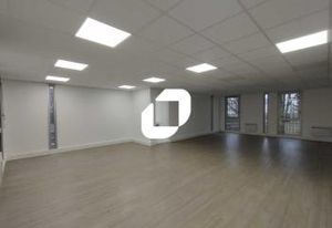 Vente bureau Vélizy-Villacoublay - Tram T6 à proximité