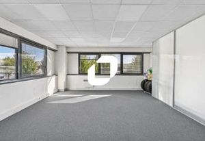 Bureaux à louer Roissy-en-France - Proche RER et aéroport