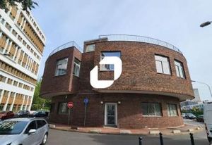 Location bureaux Créteil - Métro L8 et accès A4/A86