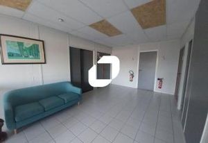 Location bureau Magny-les-Hameaux - Proche RER B et A86