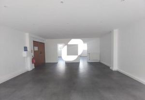 Location local commercial Maurepas - Proche gare La Verrière
