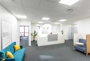 Location bureaux Saint-Germain-en-Laye - Proche RER A et Tram T13