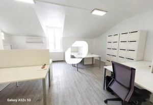 Location bureau Versailles - Proche A86, gare et centre-ville