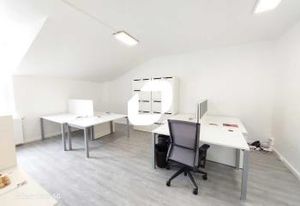 Location bureau Versailles - Proche A86, gare et centre-ville