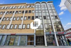Location bureaux Clichy - Métro Mairie de Clichy et bus
