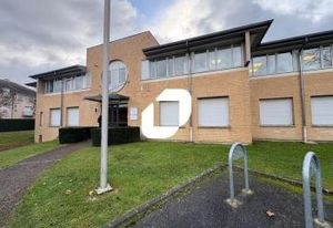 Location bureaux Voisins-le-Bretonneux - Parc tertiaire sécurisé