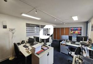 Location bureaux Versailles - Proche Château et gare Rive Droite