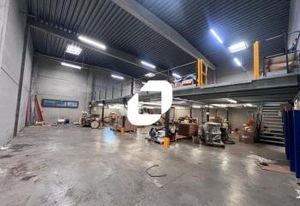 Location local d'activité Bussy-Saint-Georges - Proche RER et A4
